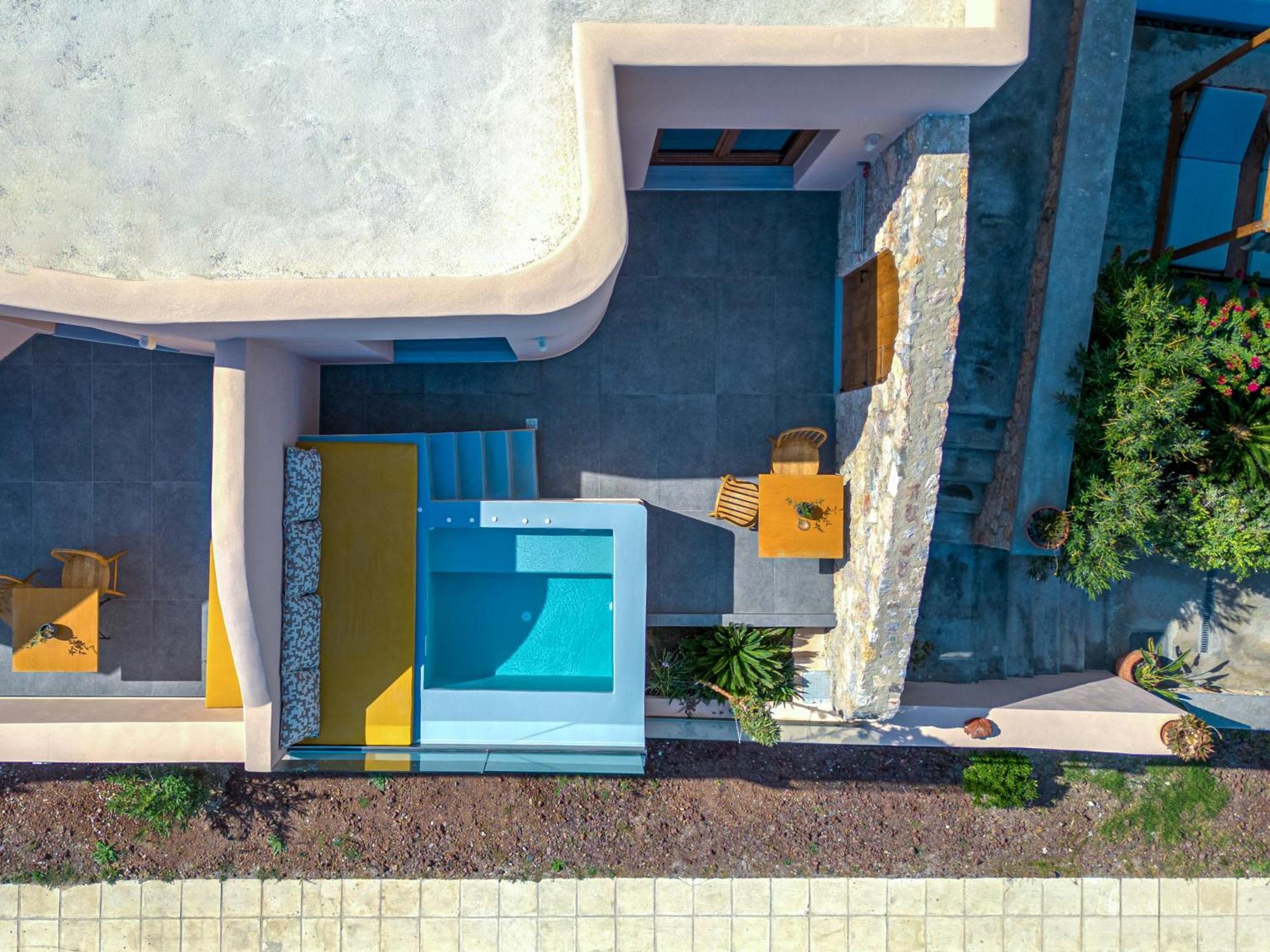 Perla Nera Apartment Fira (Santorini)
